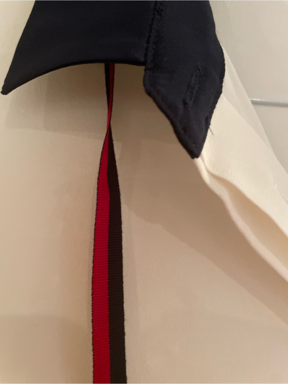 Judith & Charles Cream Blouse with Black Collar - Picture 3 of 5